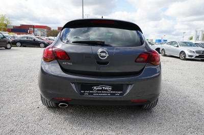 Opel Astra 1.6 Turbo Autom. |Zahnriemen+Insp. frisch|