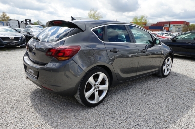 Opel Astra 1.6 Turbo Autom. |Zahnriemen+Insp. frisch|