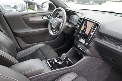 Volvo XC40 T3 Geartronic R-Design |1.Hand| |Kamera|