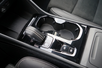 Volvo XC40 T3 Geartronic R-Design |1.Hand| |Kamera|