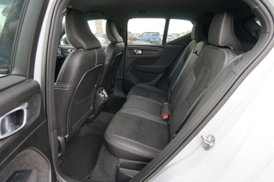 Volvo XC40 T3 Geartronic R-Design |1.Hand| |Kamera|