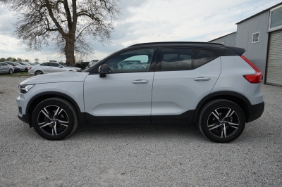 Volvo XC40 T3 Geartronic R-Design |1.Hand| |Kamera|