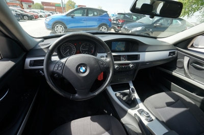 BMW 320d Touring |Tempomat| |Start/Stopp| |Navi|