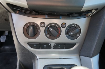 Ford Focus Turnier 1.6 Eco Trend |1.Hand| |Tempomat|