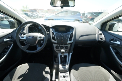 Ford Focus Turnier 1.6 Eco Trend |1.Hand| |Tempomat|