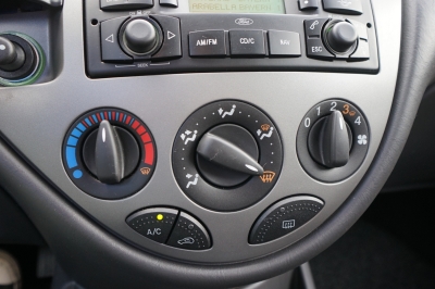 Ford Focus 1.6 16V Finesse |aus 1.Hand| |HU/AU NEU|