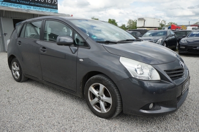 Toyota Verso 1.8 Edition |Panorama| |Tempomat| |PDC|