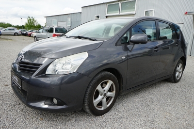 Toyota Verso 1.8 Edition |Panorama| |Tempomat| |PDC|