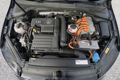 VW Golf VII GTE DSG |Plug-In-Hybrid| |KD l&uuml;ckenlos|