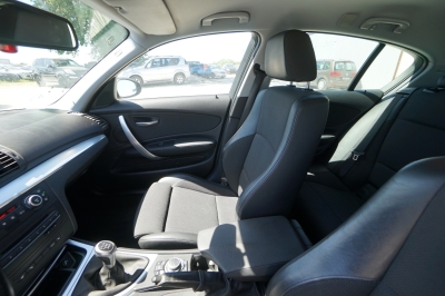 BMW 120i |aus 1.Hand| |Tempomat| |Xenon| |AHK| |PDC|