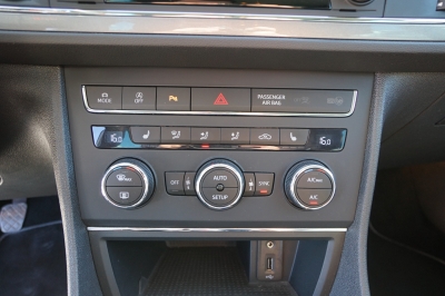 Seat Leon 1.4 TSI FR |Navi| |PDC v+h| |Insp. NEU|