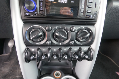 MINI One 1.6 |Klimaanlage| |Sitzheizung| |Bluetooth|
