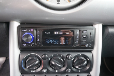 MINI One 1.6 |Klimaanlage| |Sitzheizung| |Bluetooth|