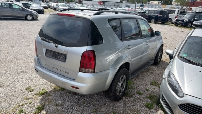 Ssangyong Rexton 290 2.7 (5-Zylinder) XDi 4x4 Automatik 