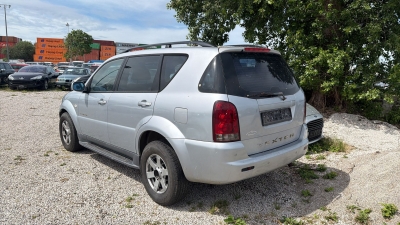 Ssangyong Rexton 290 2.7 (5-Zylinder) XDi 4x4 Automatik 