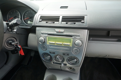 Mazda 2 1.4 CD Comfort |Klimaanlage| |WR neuwertig|
