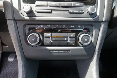 VW Golf VI Cabriolet 1.2 TSI |PDC v+h| |Klimaauto.|