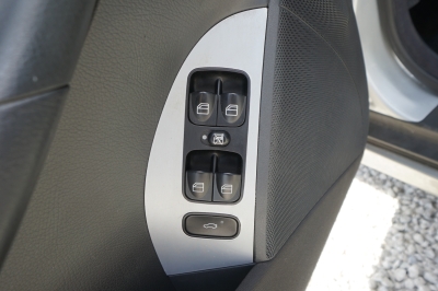 Mercedes-Benz CLK 200 Kompressor Elegance Autom. |Leder| |PDC|