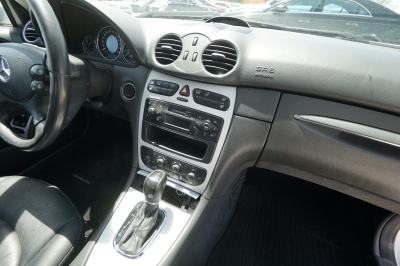 Mercedes-Benz CLK 200 Kompressor Elegance Autom. |Leder| |PDC|
