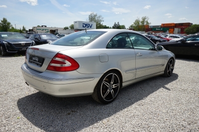 Mercedes-Benz CLK 200 Kompressor Elegance Autom. |Leder| |PDC|