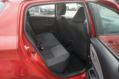 Toyota Yaris 1.33 VVT-i Comfort CVT-Automatik |Navi|