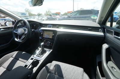 VW Passat Variant 2.0 TDI DSG |LED IQ.LIGHT| |ACC|