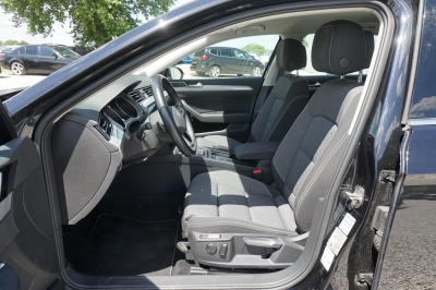 VW Passat Variant 2.0 TDI DSG |LED IQ.LIGHT| |ACC|