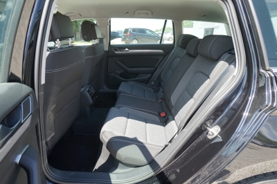 VW Passat Variant 2.0 TDI DSG |LED IQ.LIGHT| |ACC|