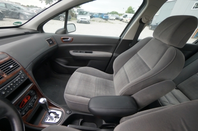 Peugeot 307 SW 2.0 Break Sportline Automatik |8-fach b.|