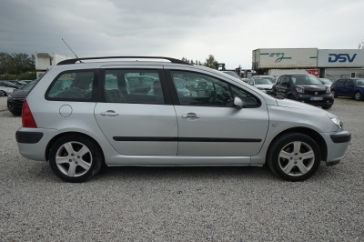 Peugeot 307 SW 2.0 Break Sportline Automatik |8-fach b.|