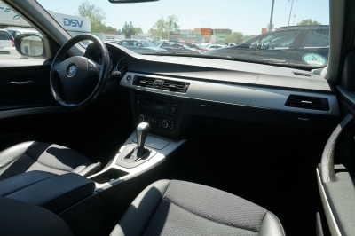 BMW 318d Touring Automatik |Klimaauto.| |Tempomat|