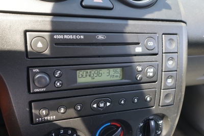 Ford Fiesta 1.4 Ghia |HU/AU: 03/28| |2.Hand| |Klima|