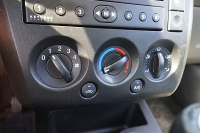 Ford Fiesta 1.4 Ghia |HU/AU: 03/28| |2.Hand| |Klima|