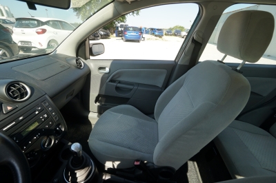 Ford Fiesta 1.4 Ghia |HU/AU: 03/28| |2.Hand| |Klima|
