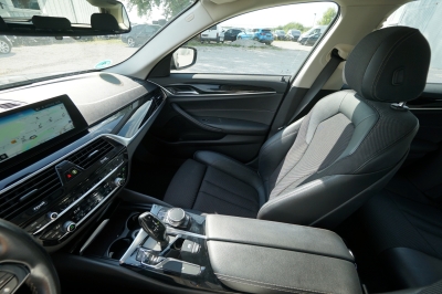 BMW 530i Touring Sport Line Aut. |LED| |AHK| |EURO6|