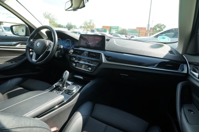 BMW 530i Touring Sport Line Aut. |LED| |AHK| |EURO6|
