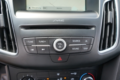 Ford Focus Turnier 1.5 TDCi Trend |EURO6| |Navi/SYNC|