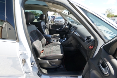 Ford S-MAX 2.0 EcoB. Titanium S Automatik |Pano| |AHK