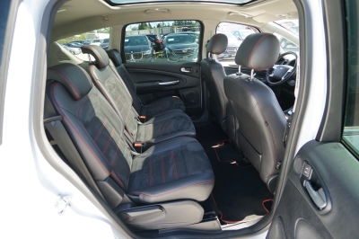 Ford S-MAX 2.0 EcoB. Titanium S Automatik |Pano| |AHK