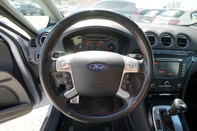 Ford S-MAX 2.0 EcoB. Titanium S Automatik |Pano| |AHK