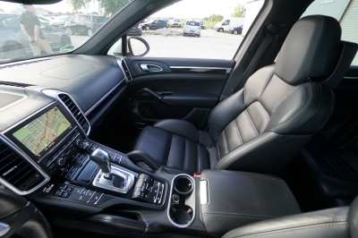 Porsche Cayenne 3.0 V6 |Standheizung| |Navi| |el.GSD|