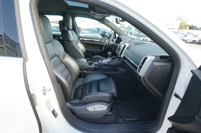 Porsche Cayenne 3.0 V6 |Standheizung| |Navi| |el.GSD|