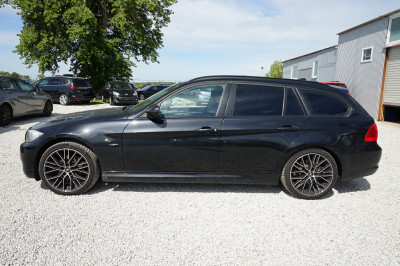 BMW 318i Touring Automatik |Xenon| |Panorama| |LED|