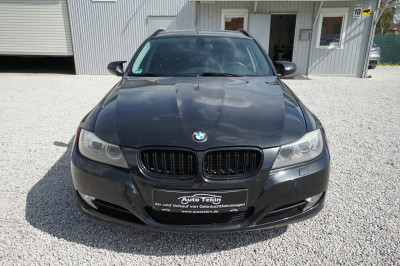 BMW 318i Touring Automatik |Xenon| |Panorama| |LED|