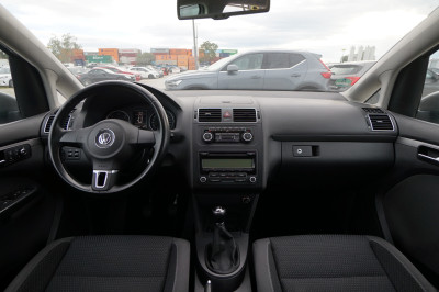 VW Touran 1.6 TDI DPF BMT |7-Sitzer| |KD l&uuml;ckenlos|