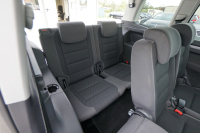 VW Touran 1.6 TDI DPF BMT |7-Sitzer| |KD l&uuml;ckenlos|