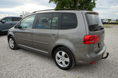 VW Touran 1.6 TDI DPF BMT |7-Sitzer| |KD l&uuml;ckenlos|