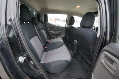 Mitsubishi L200 2.4 DI-D Doppelkabine 4WD |Hardtop| |3,5t|