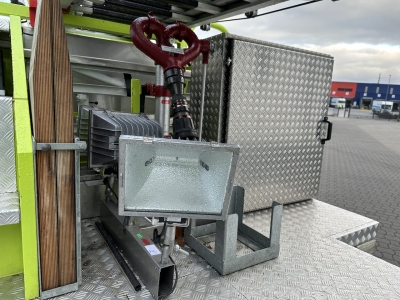 Mercedes-Benz  1224 4x2 Dreh Leiter 25 m / Korb /  Feuerwehr