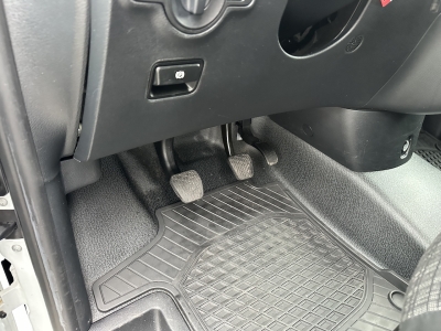 Mercedes-Benz  Vito 111 CDI / 9 Sitzer / BT / FSE / Klima / Tempomat / Radio